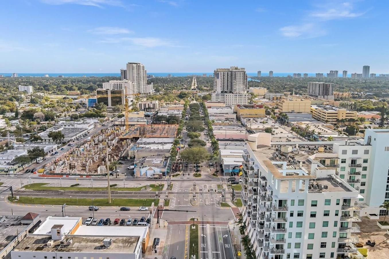 New 2 Bed Studio Close To Beach & Casino Ha04 Hollywood Exterior foto