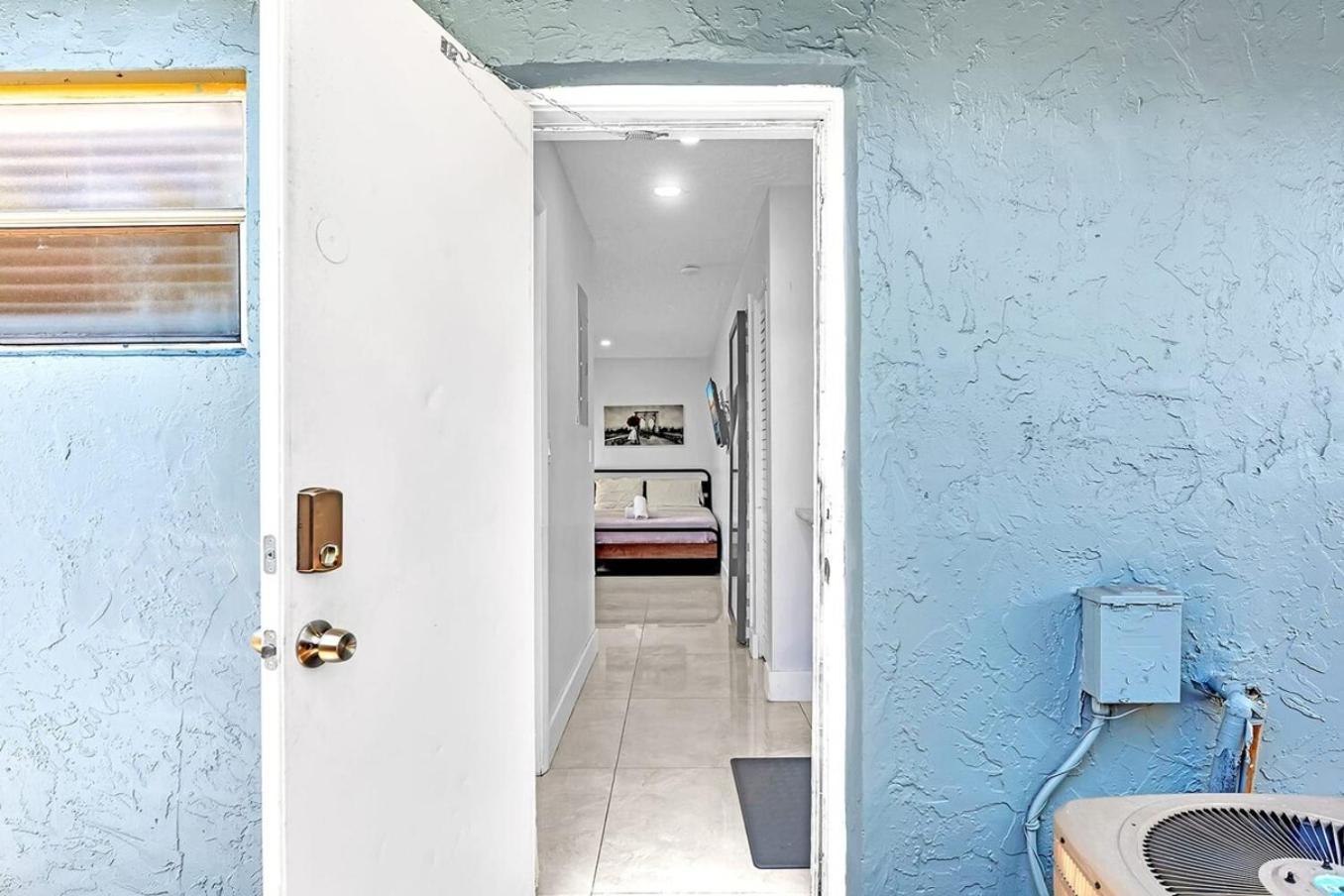 New 2 Bed Studio Close To Beach & Casino Ha04 Hollywood Exterior foto